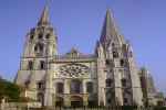 Chartres Cathedral (façade), France, G... - Flashcard